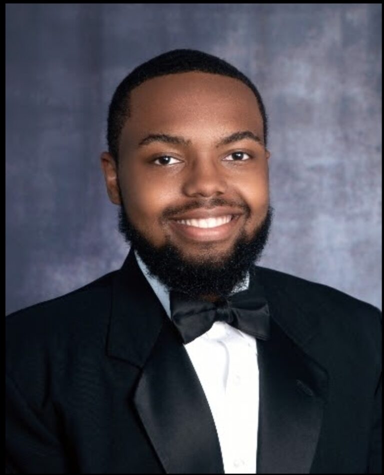 Tanner Nelson headshot